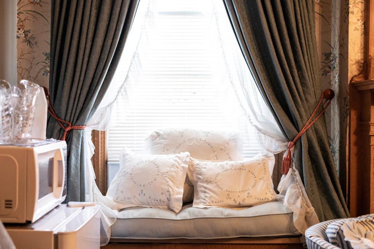South Broadway Manor B&B - Near Fallingwater, Ohiopyle State Park, Hiking & Biking Trails Gap Scottdale Ngoại thất bức ảnh